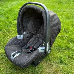 #springclean

DELIVERY AVAILABLE.

Or you can collect using cash from North London, N21.

Mamas & Papas Primo Viaggio Car Seat & Baby Carrier

In excellent condition.

I have all the baby & kids items you need, whether its bouncers, swings, nursery furniture, highchairs, bathroom, travel items, strollers & more, so please check my page for more!