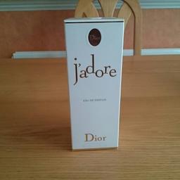 A Brand New unopened bottle of J'adore Eau de Parfum 50mls.
Unwanted gift
100% Authenti.
J’adore Eau de Parfum is the great women's floral fragrance by Dior. A bouquet finely crafted down to the last detail, like a custom-made flower. It unites essence of ylang-ylang with its floral-fruity notes; essence of Damascus Rose from Turkey and blend with a rare duo of Jasmine Grandiflorum from Grasse, and Indian Sambac Jasmine with fruity and voluptuous sensuality
collection from Hall Green Birmingham.