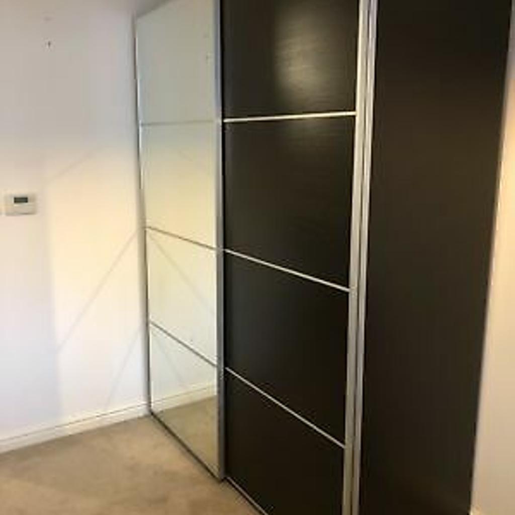 Ikea Pax Wardrobe with Sliding Doors in E3 London Borough of Tower