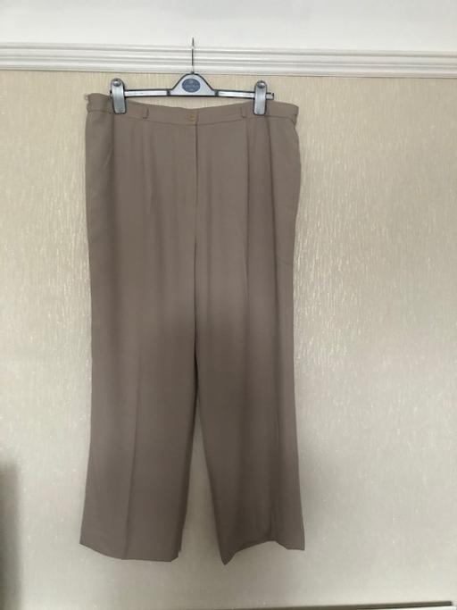 Buy & Sell South West London Richmond upon Thames - Photos for Brand New Ladies Trousers Size UK 22