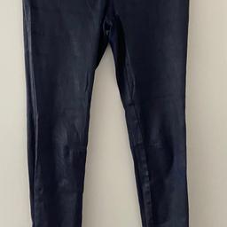 Hi and welcome to this great beautiful looking Womens Massimo Dutti Mid Rise Skinny Fit Jeans Size 8 (36) in perfect Condition thanks