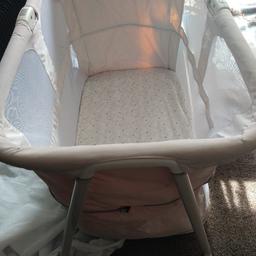 Second hand shop travel cot