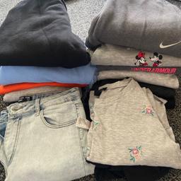 Mixed size 12-14 ladies clothing several bottoms jumpers couple leggings pair jeans and tshirt 
Smoke free home good condition