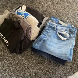Free mens 2 pairs 32 waist jeans 30 leg 
Several medium T-shirts 
Smoke free home