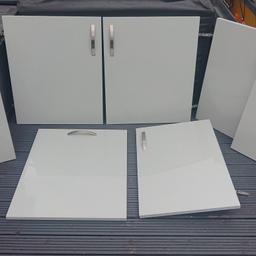 High gloss kitchen doors ONLY from Wrens kitchens , extractor fan and housing included
Grey in colour
Only about a year old just had to change kitchen to suit elderly parents
15 doors in total including handles and hinges
4 x 600 x 720
1 x 600 x 720 (for dishwasher or intragrated fridge)
2 x 400 x 720
1 x 500 x 720
1 x 600 x 600
2 x 600 x 285 (drawer front)
1 x 600 x 140 (drawer front)
1 x 300 x 720
1 x 600 x 455 (extracter fan)
1 x 300 x 720
Collection from s12 hackenthorpe