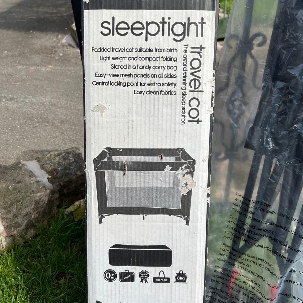 Red kite sleep tight Travel cot in SK10 Macclesfield für £ 25,00 zum
