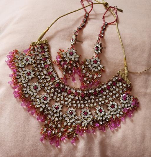 Buy & Sell West Midlands Birmingham - Photos for Indian style necklace