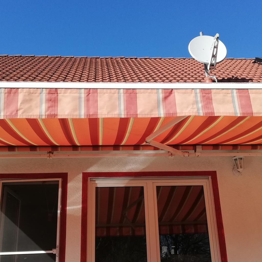 Große elektrische Markise 650 cm breit in 82272 Moorenweis for €250.00