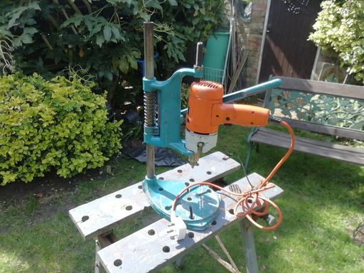 Buy & Sell Surrey Elmbridge - Photos for Bench Drill