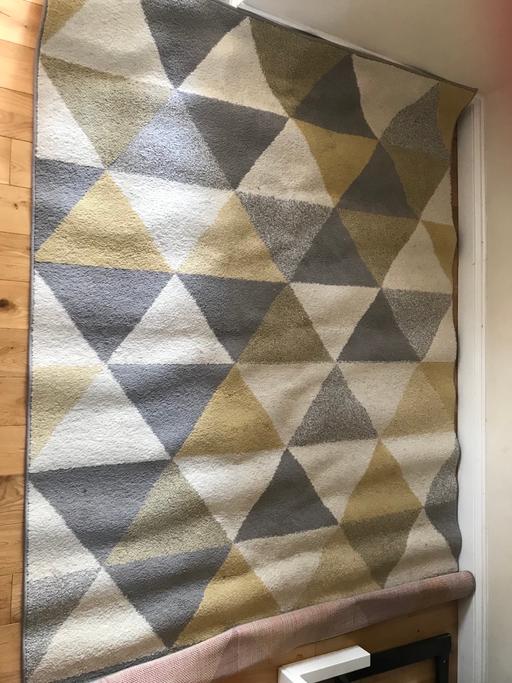 Buy & Sell Surrey Spelthorne - Photos for Well Woven Mystic Gold Modern Geometric Rug