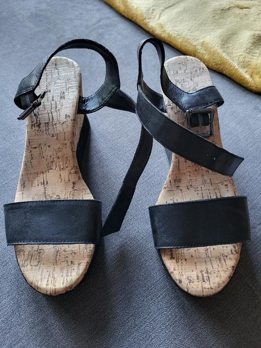 Buy & Sell Central London King`s Cross - Central London - Photos for Dune Black Cork Wedge Shoes