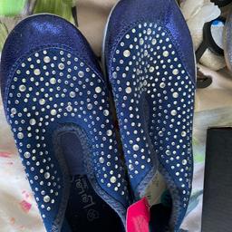 Brand new with tags size 11 navy sparkly trainer pumps