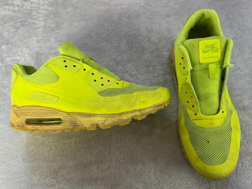 Buy & Sell Hampshire Rushmoor - Photos for Nike Air Max 90 Neon Volt Trainers UK 8.5