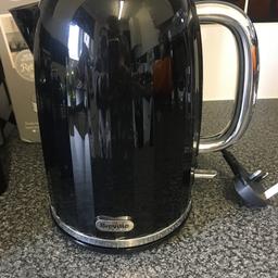 Black breville kettle