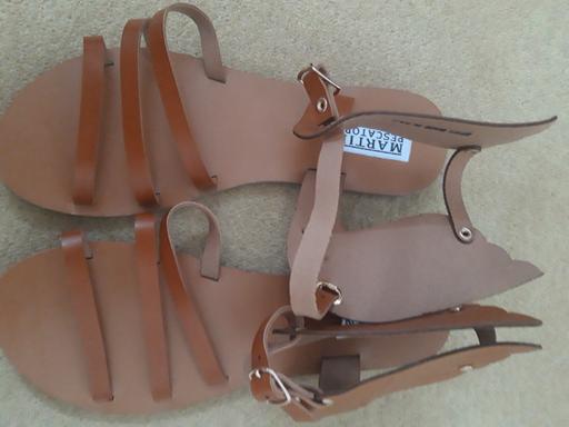 Buy & Sell South West London Kingston upon Thames - Photos for Women sandals