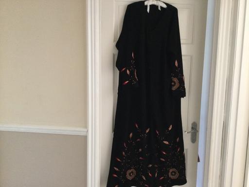 Buy & Sell East London Seven Kings - East London - Photos for Embroidered black abaya