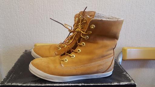 Buy & Sell Greater Manchester Manchester - Photos for timberland women's super light boots size 5