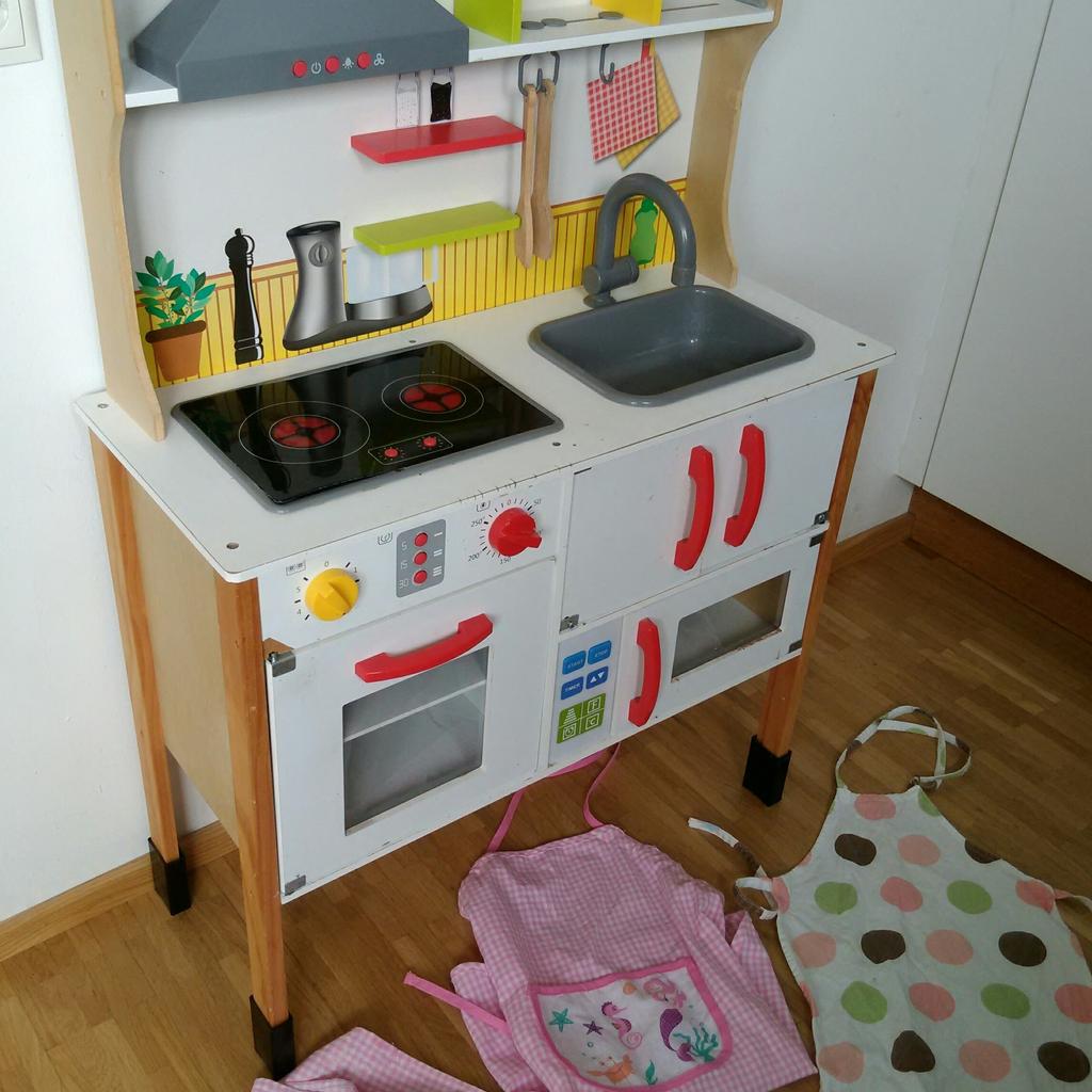 Kinderküche aus Holz in 6820 Marktgemeinde Nenzing für € 20,00 zum