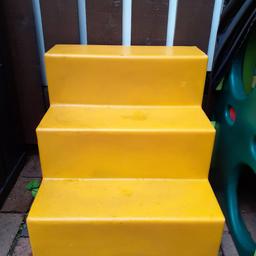 Garden children's steps for learning and playing

In perfect condition. From a pet free and smoke free, home can deliver locally for free in SE16.

Please cheek out my other items, closing down my childminding business so have lots of toys for sale.