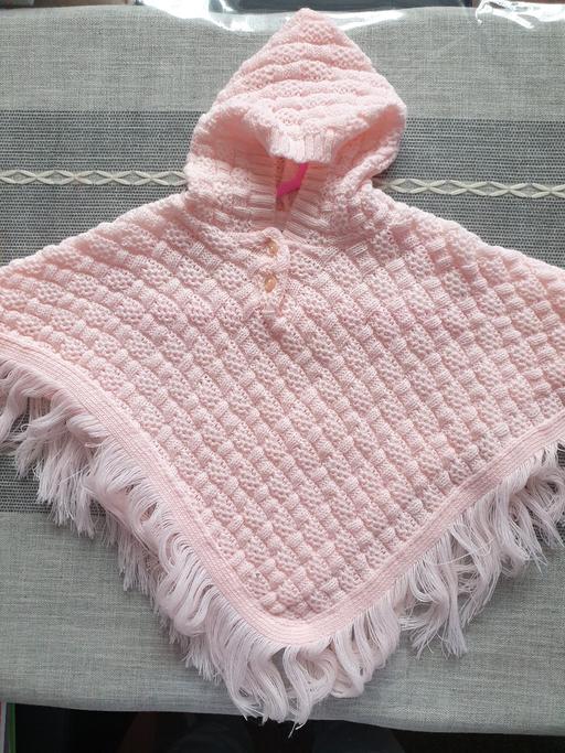 Buy & Sell West Midlands Solihull - Photos for 3/6 m Baby Girl Cape with Hood Pink