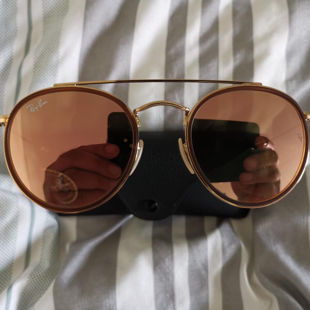 Sehr gut erhaltene Unisex Sonnenbrille von Ray-Ban mit Etui. Top Zustand.