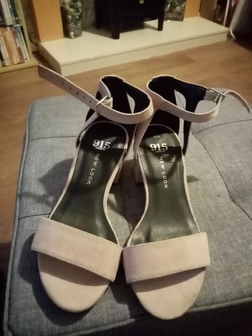 Buy & Sell West Midlands Walsall - Photos for Ladies light pink shoes