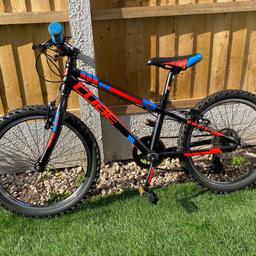 Cube 200 20” kids bike ages 6-8 bike spec in pictures. 
Excellent condition always looked after and kept inside had minimal use as you can see from the pics.
He has now outgrown it only reason for sale.