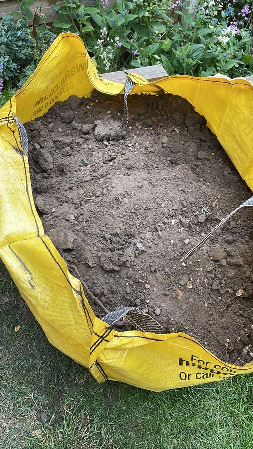 Buy & Sell Claremont Park Elmbridge - Photos for Soil