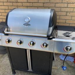 Uniflame classic. Large size grill, can easily take 16 burgers. Four gas burners with side burner which has never been used. Three years old, very well kept, cost £350 new. Full working order. Collection only