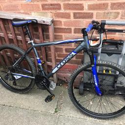 As the title says it’s in great condition and all works as it should it’s a 18” Aluminium frame, 21 gears, disc brakes, quick release seat.

Bargain Price So Please No Offers !!!

Collection Only
Thanks.