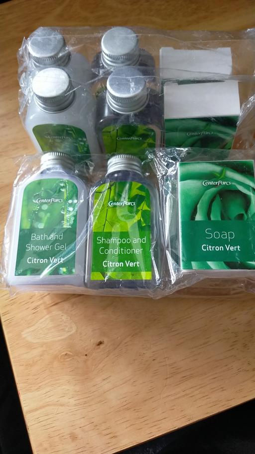 Buy & Sell West Midlands Sandwell - Photos for Four Small travel items