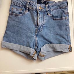 Bermuda Jeans
Mango
9 Jahre/134 cm