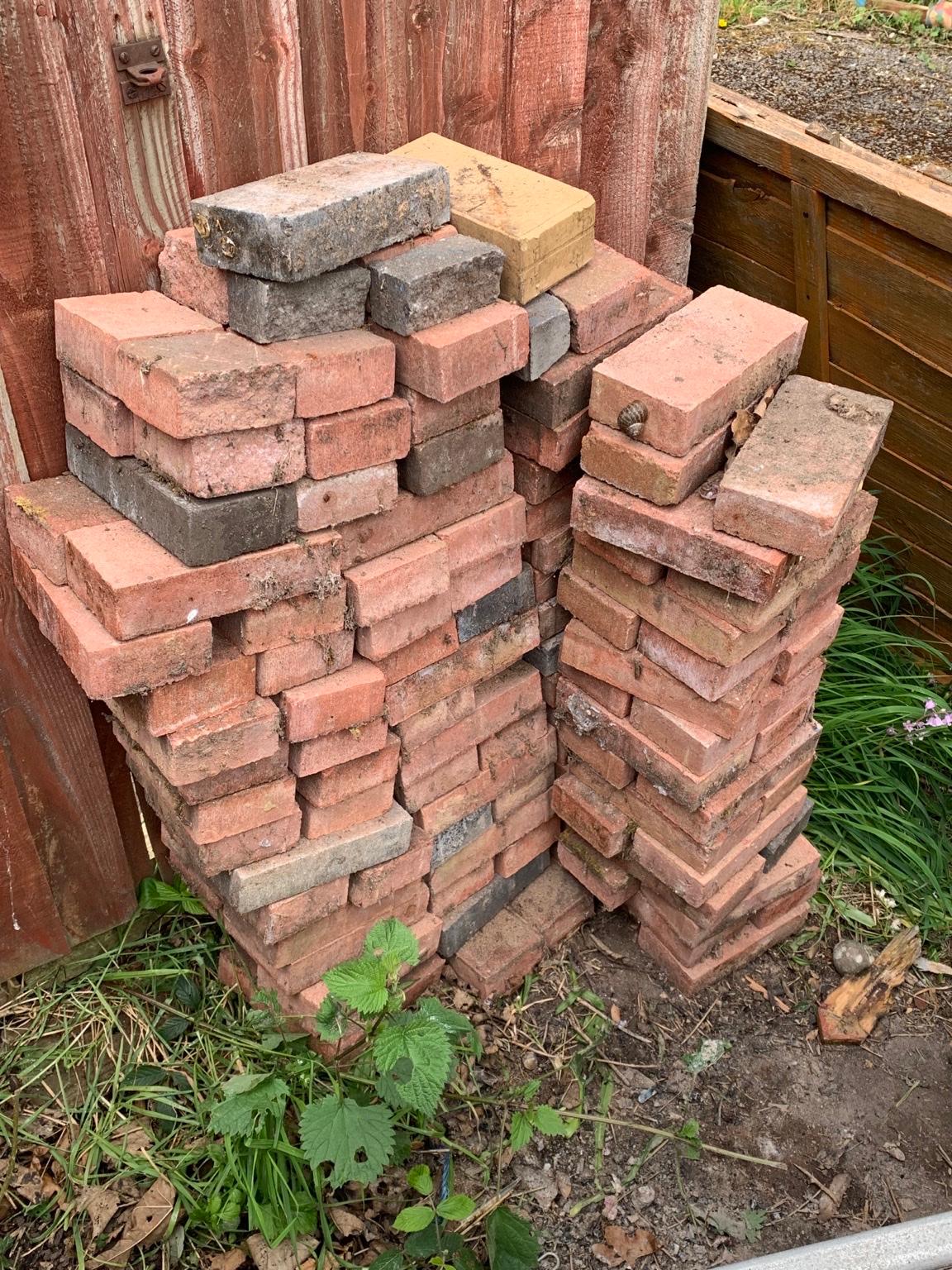 **FREE** Block paving bricks in B26 Birmingham for free for sale Shpock