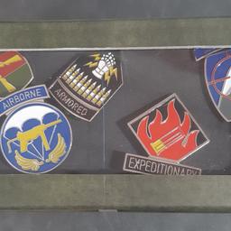 Call of duty enamel pin badge set
brand new in the box.