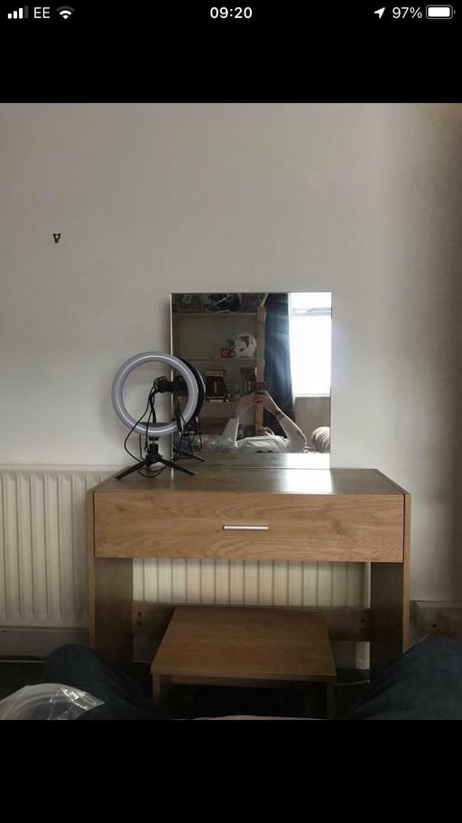 Buy & Sell Leigh Sports Village Wigan - Photos for Ladies Dressing Table