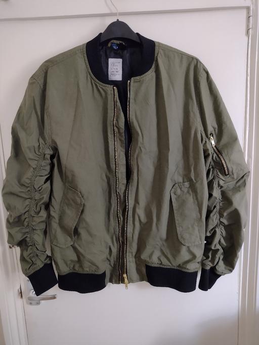 Buy & Sell South West London Sands End - South West London - Photos for Men's Brand new H&M khaki bomber jacket