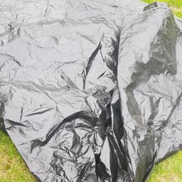 Schutzfolie
Schutz vor Sonnenschaden
Regen usw.
Kontaktlose abholung
Passt für Trampolin mit ca.3 m Durchmesser
