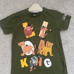 Boys NEXT lion king top 
Size - 4-5 years