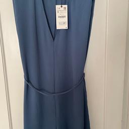 Brand new dress with tags
Blue from zara
Size small
Rrp £25.99