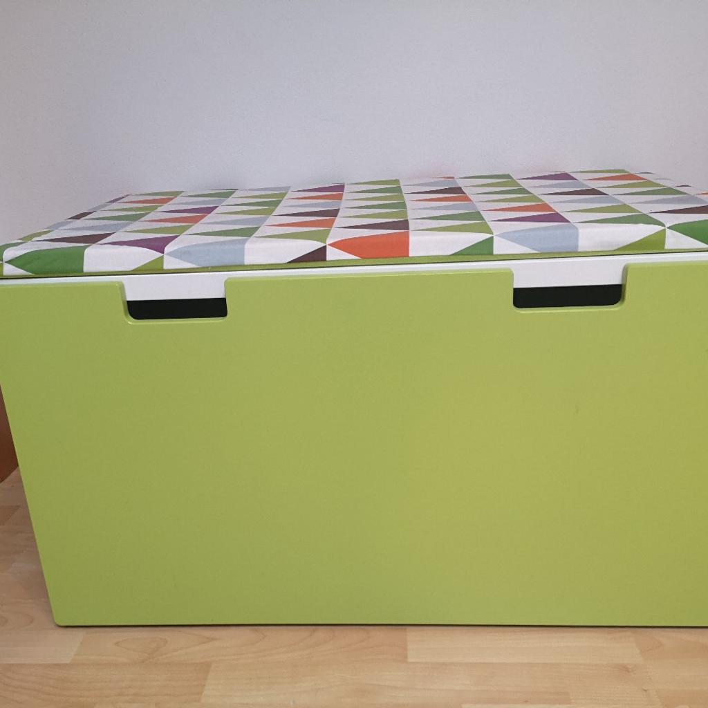 IKEA Sitzbank/Truhe in 6973 Gemeinde Höchst für € 50,00 zum Verkauf