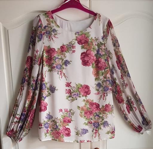 Buy & Sell West Midlands Birmingham - Photos for Ladies Floral Blouse