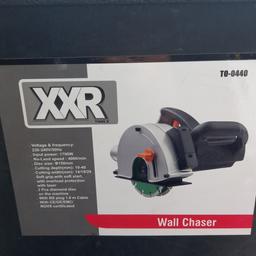 wall chaser very good condition perfect working order with laser guide