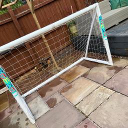 Samba goal post 6x4 foot
Good solid condition many years left
Collection only from scholar green
£25 ono