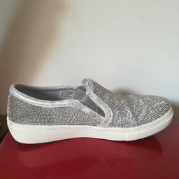 Sneakers argento brillantinate ,n39,usate una volta ,molto luminose (compresa spedizione)