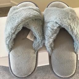 Womens slippers at online tesco