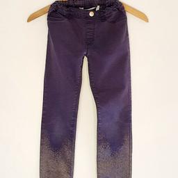 Mädchen Jeans 

- Größe : 134
- Farbe : dunkelblau/gold 
- Marke : H&M
- Zustand :Top ; gebraucht 
- Abholung oder Versand möglich
- 8 Euro (zzgl Versandkosten)