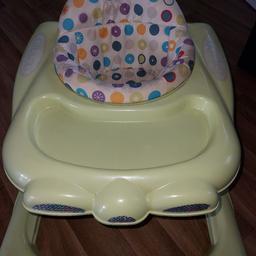 graco baby walker, in good used condition but still lots of life left, does the job it needs to. collection br6