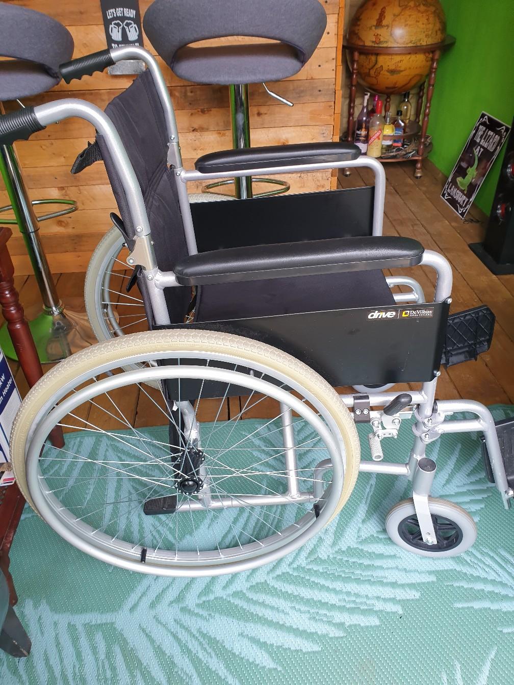 Drive DeVilbiss Aluminium WHEELCHAIR in B64 Sandwell for £100.00 for