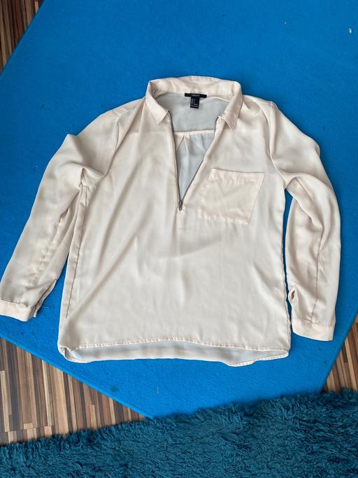 Buy & Sell West Midlands Birmingham - Photos for Women’s cream coloured blouse