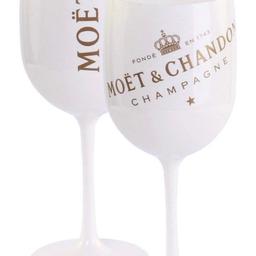 Champagner Glas Acryl 6 Stück neu Versand möglich 15€ 1 Stück bei Kauf aller 6 ist das 6 gratis Versandkosten trägt der Käufer AT 5€